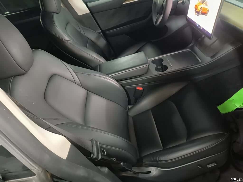Tesla Model Y, 2022 20
