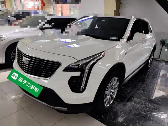 Cadillac XT4 2020 — купить из Китая под заказ