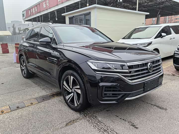 Volkswagen Touareg, 2020 года фото 3