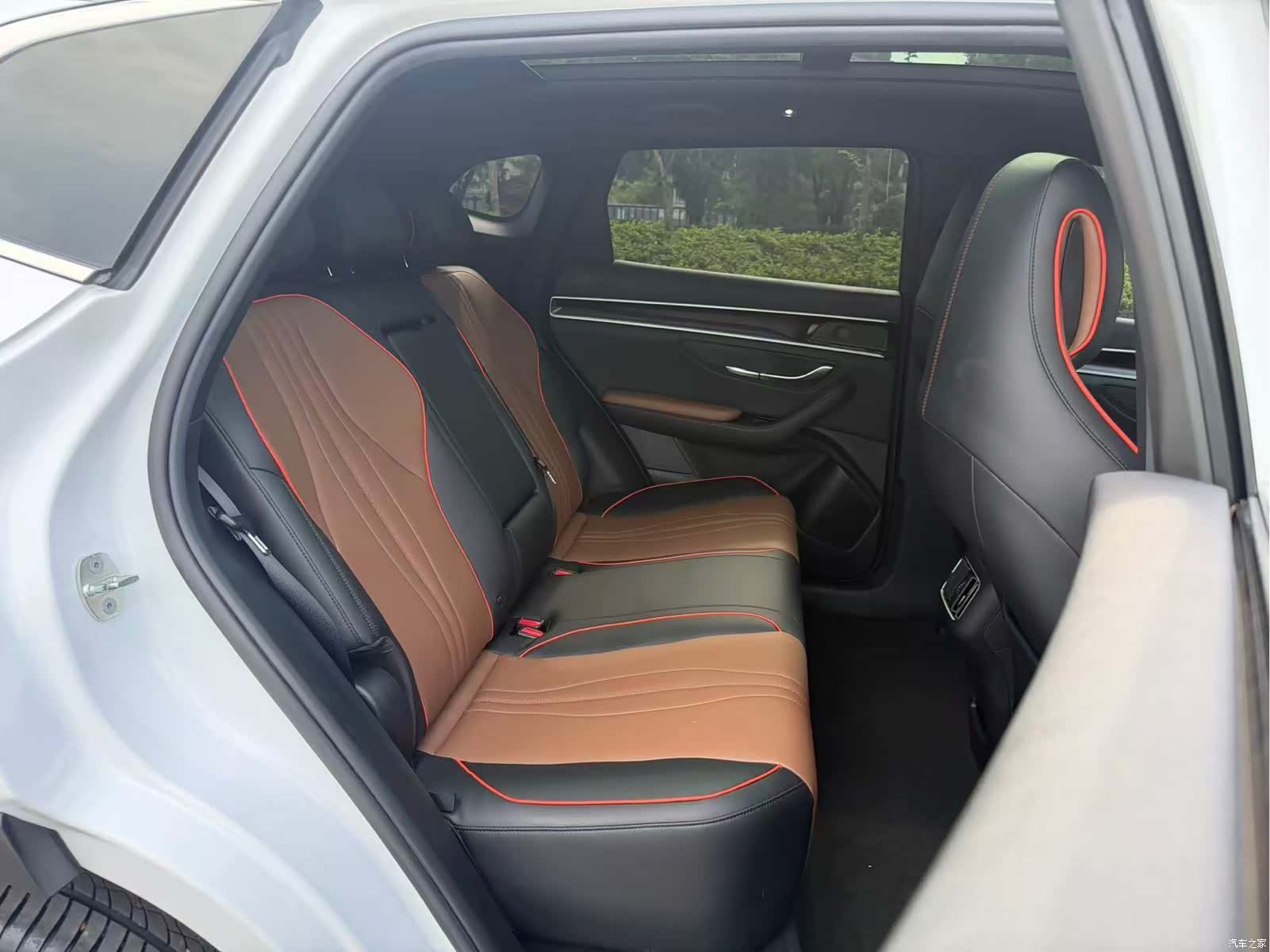 BYD Song, 2021 19