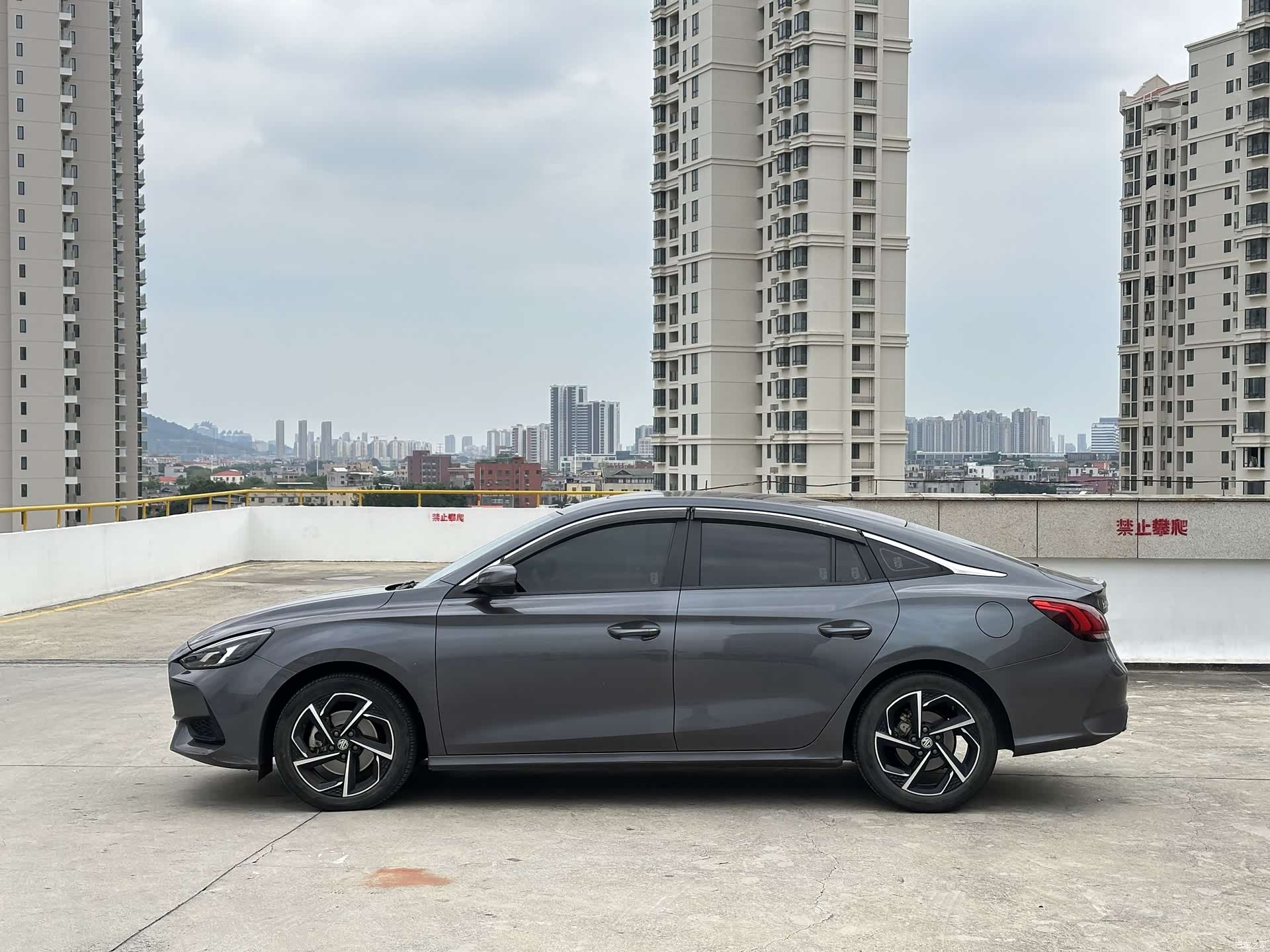 MG MG5, 2021 3