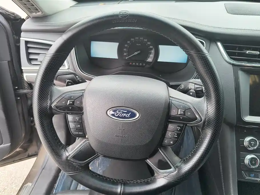 Ford Taurus