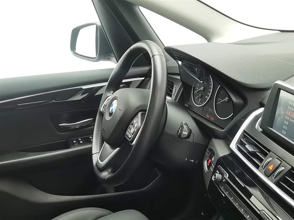 BMW 2 series station wagon