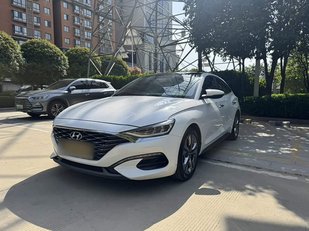 Hyundai Lafesta