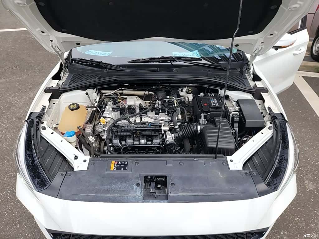 MG MG5, 2023 20