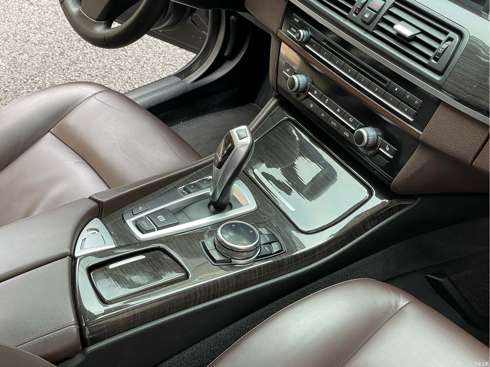 BMW 5 Series, 2015 16
