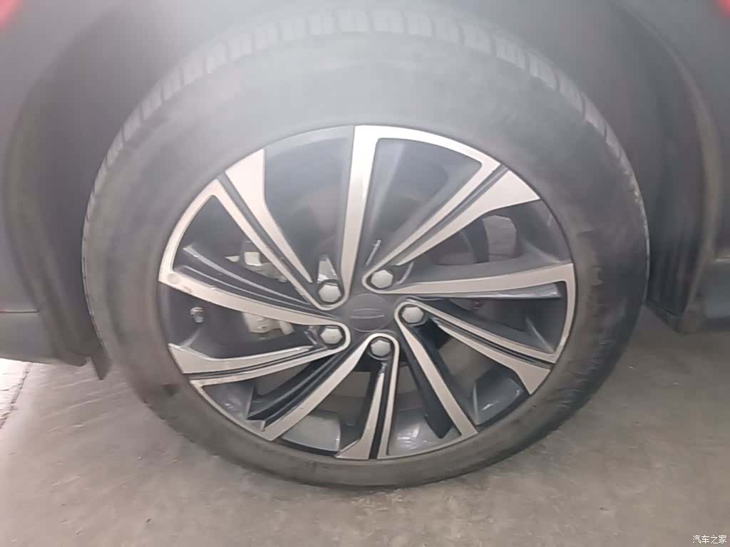 Geely Coolray, 2019 23