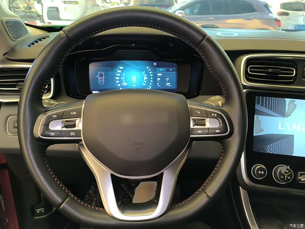 Lynk & Co 01, 2018 11