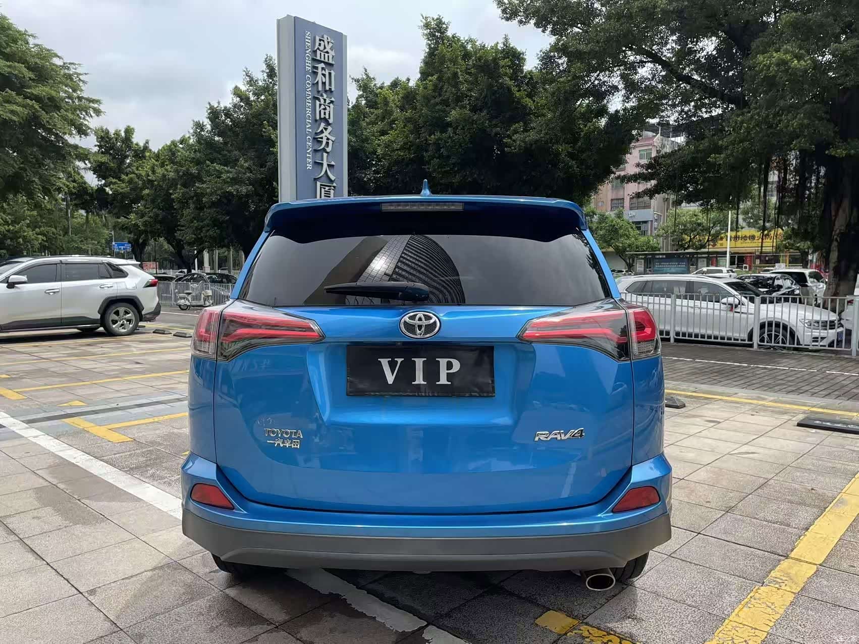 Toyota RAV4, 2017 9