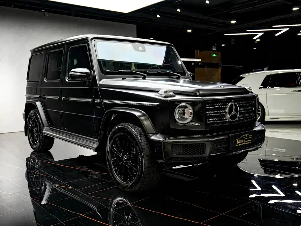 Mercedes-Benz G-class