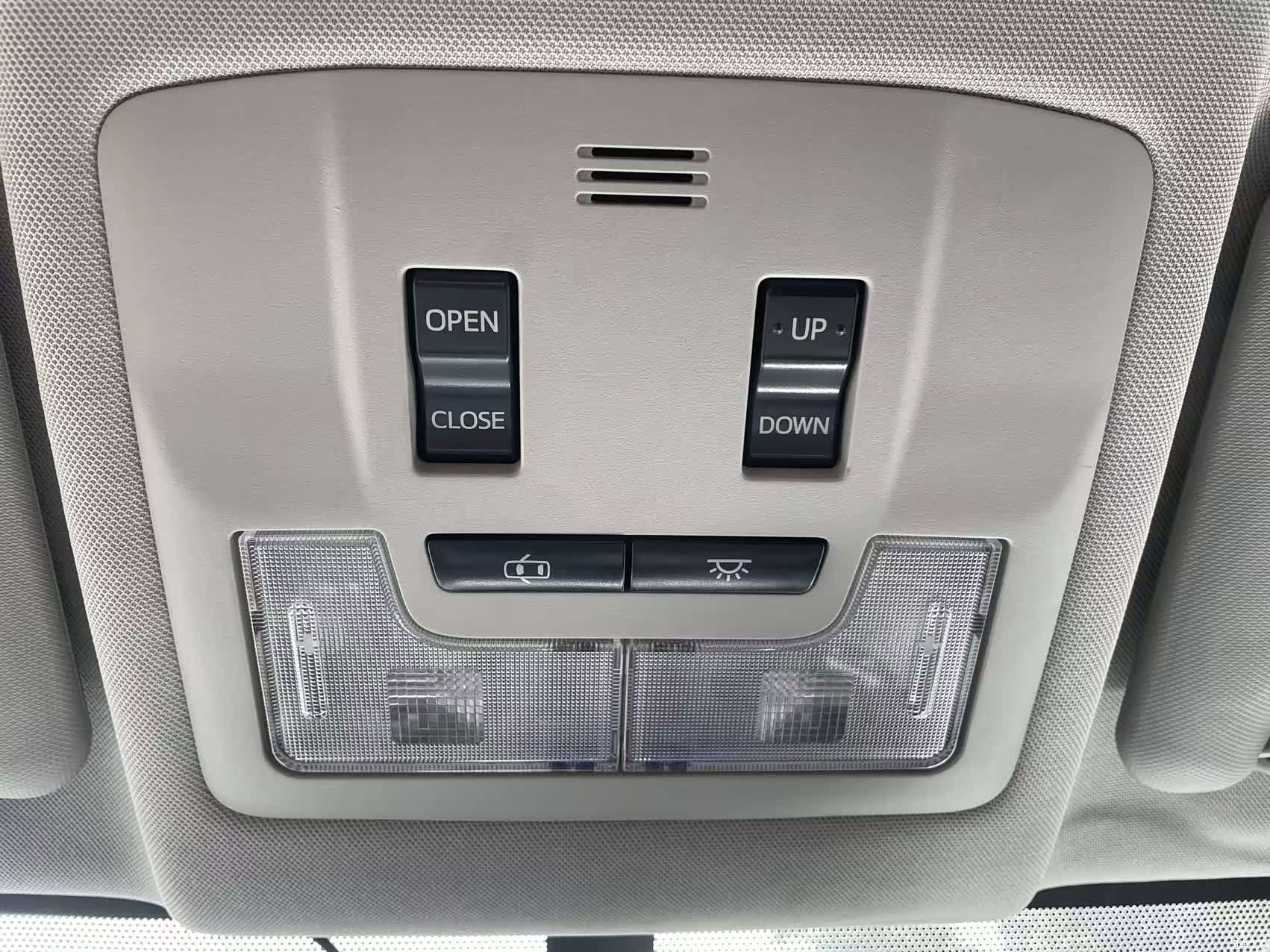 Toyota RAV4, 2017 21