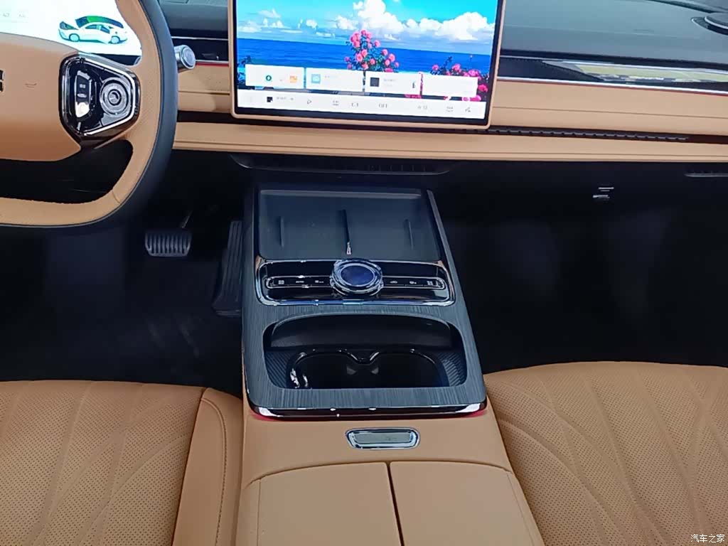 Geely 8, 2025 14