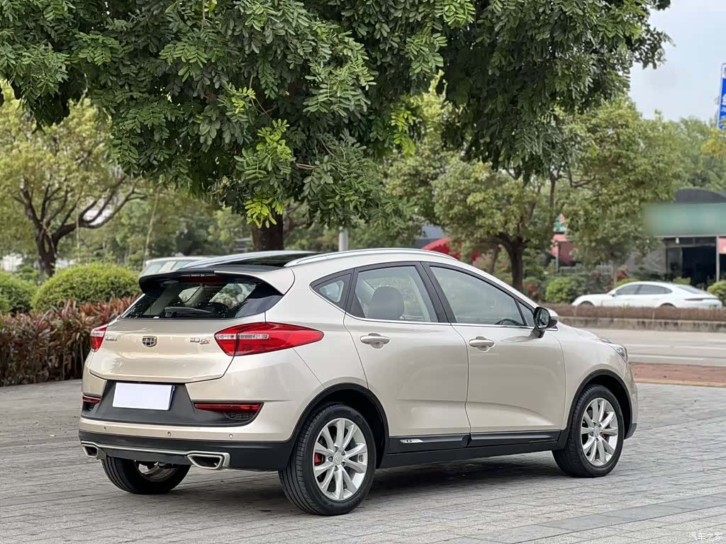 Geely Emgrand, 2018 7