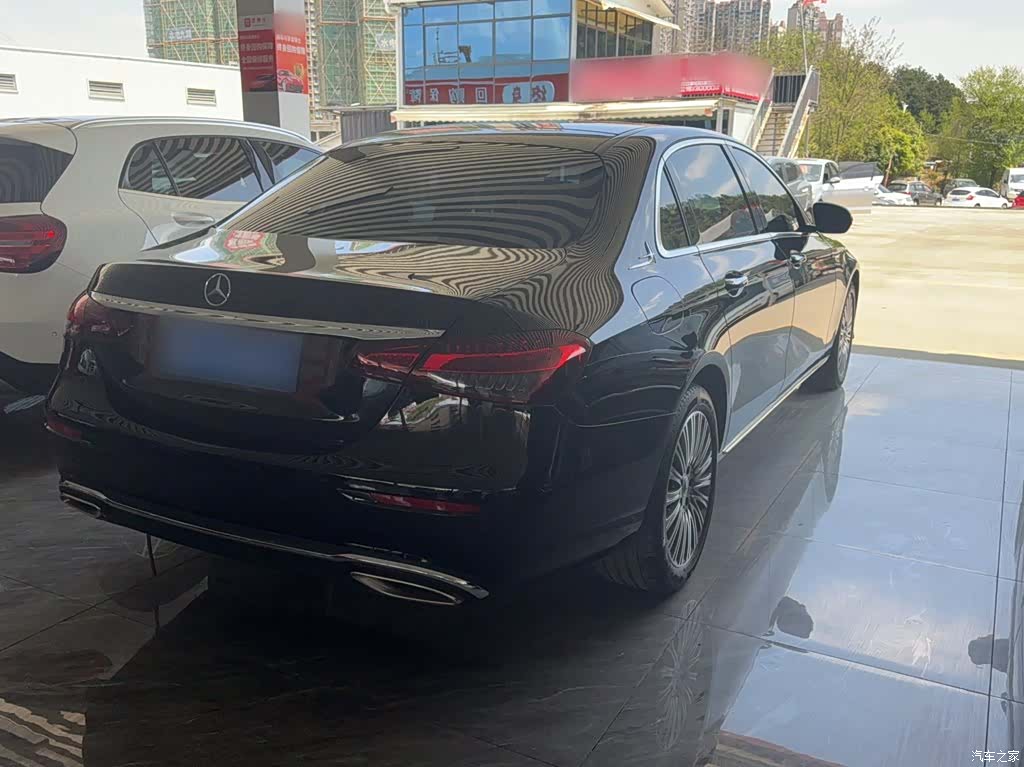Mercedes-Benz E-Class, 2023 все фото