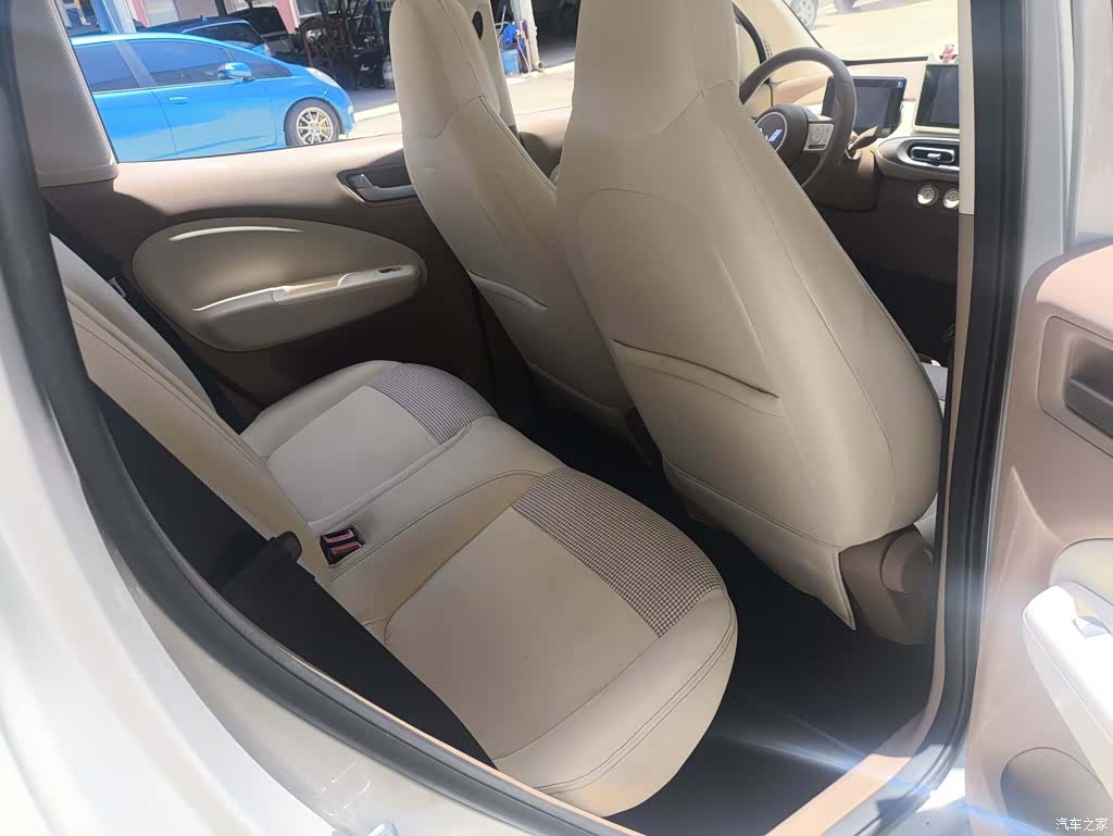 Wuling MINIEV, 2025 19