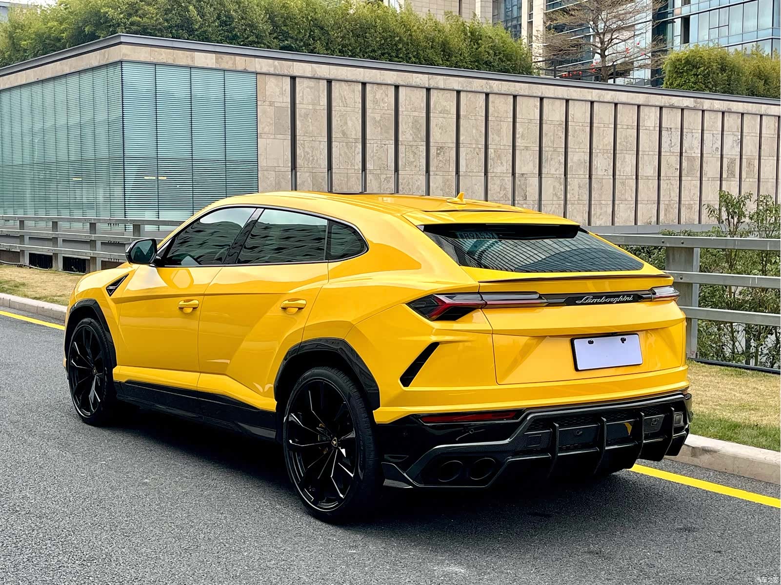 Lamborghini Urus, 2021 4