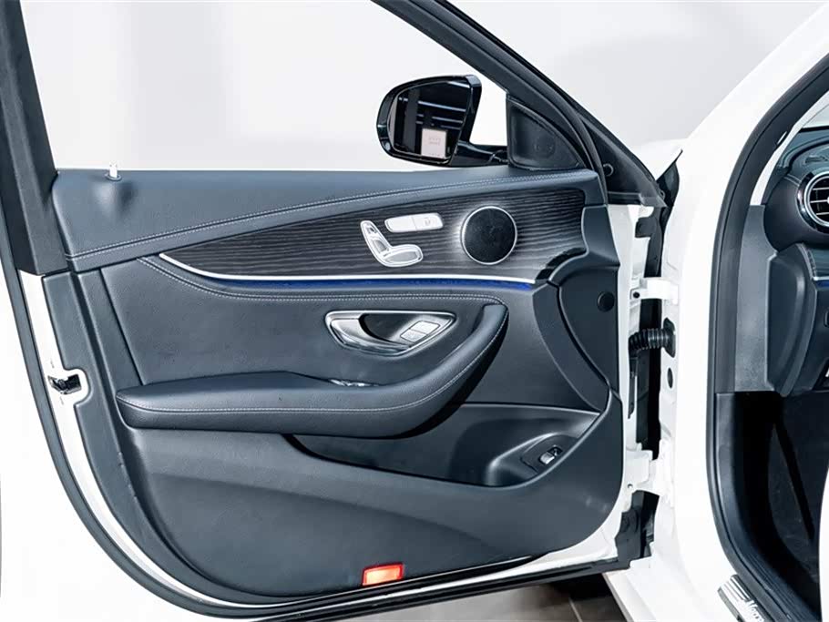 Mercedes-Benz E-class Mercedes-Benz E-class