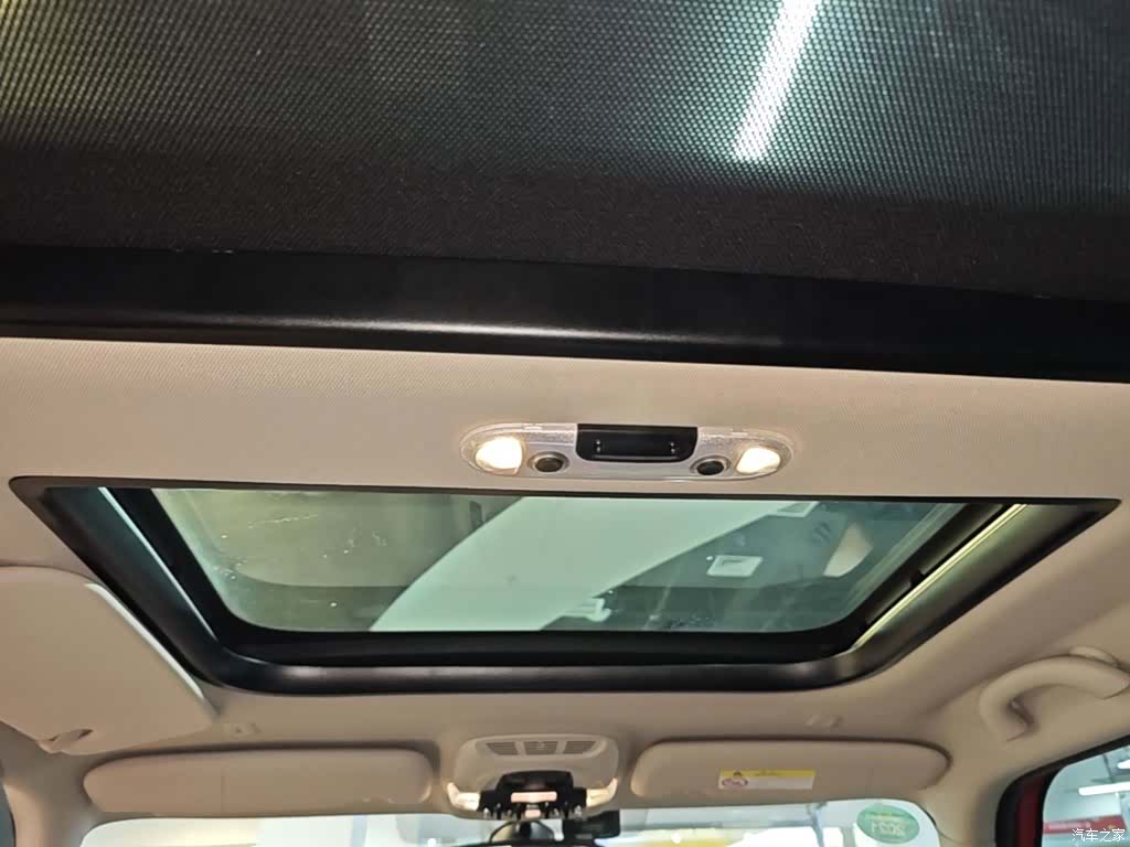 Mini Countryman, 2019 18