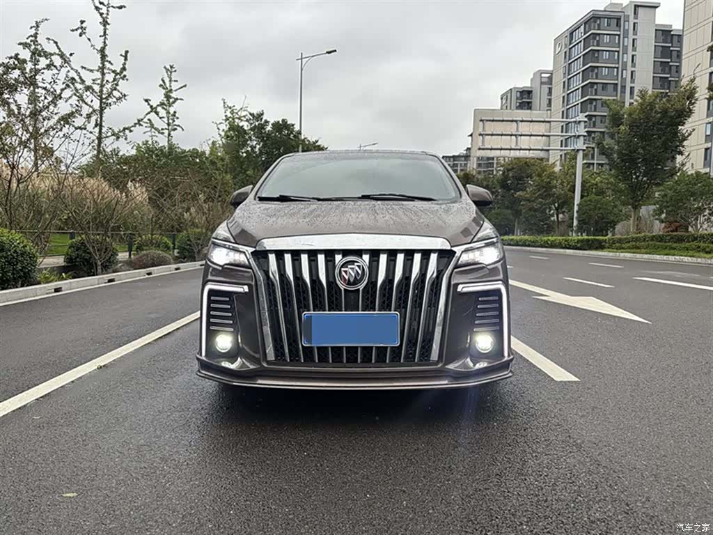 Buick GL8, 2022 2
