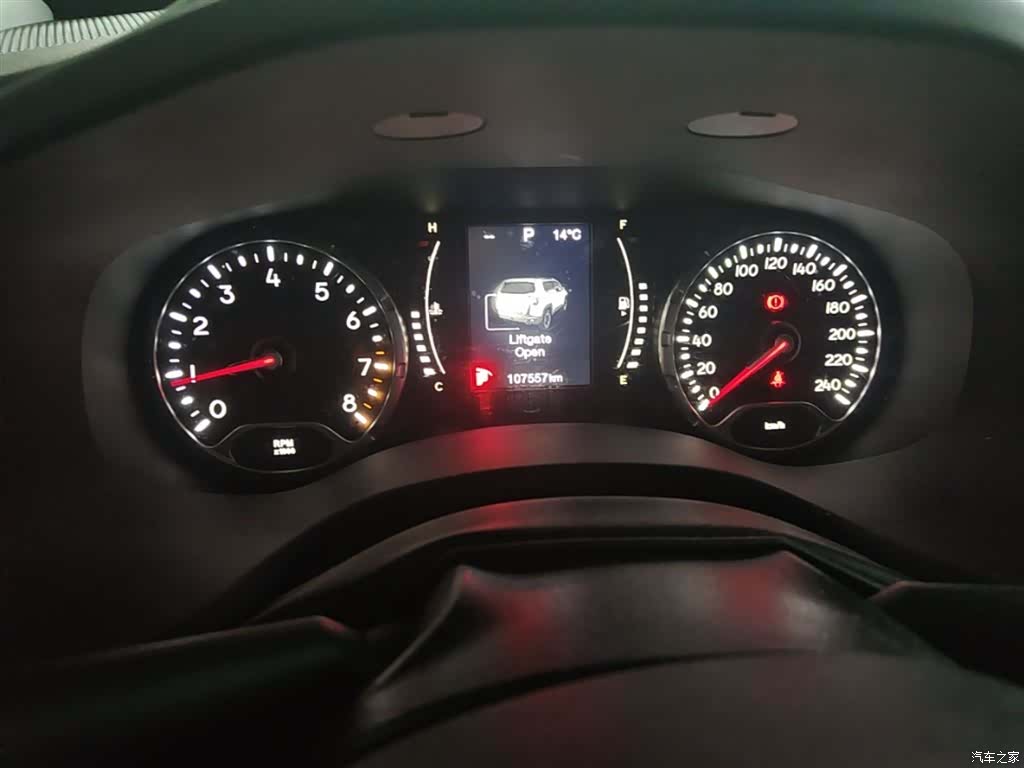 Jeep Renegade, 2017 все фото