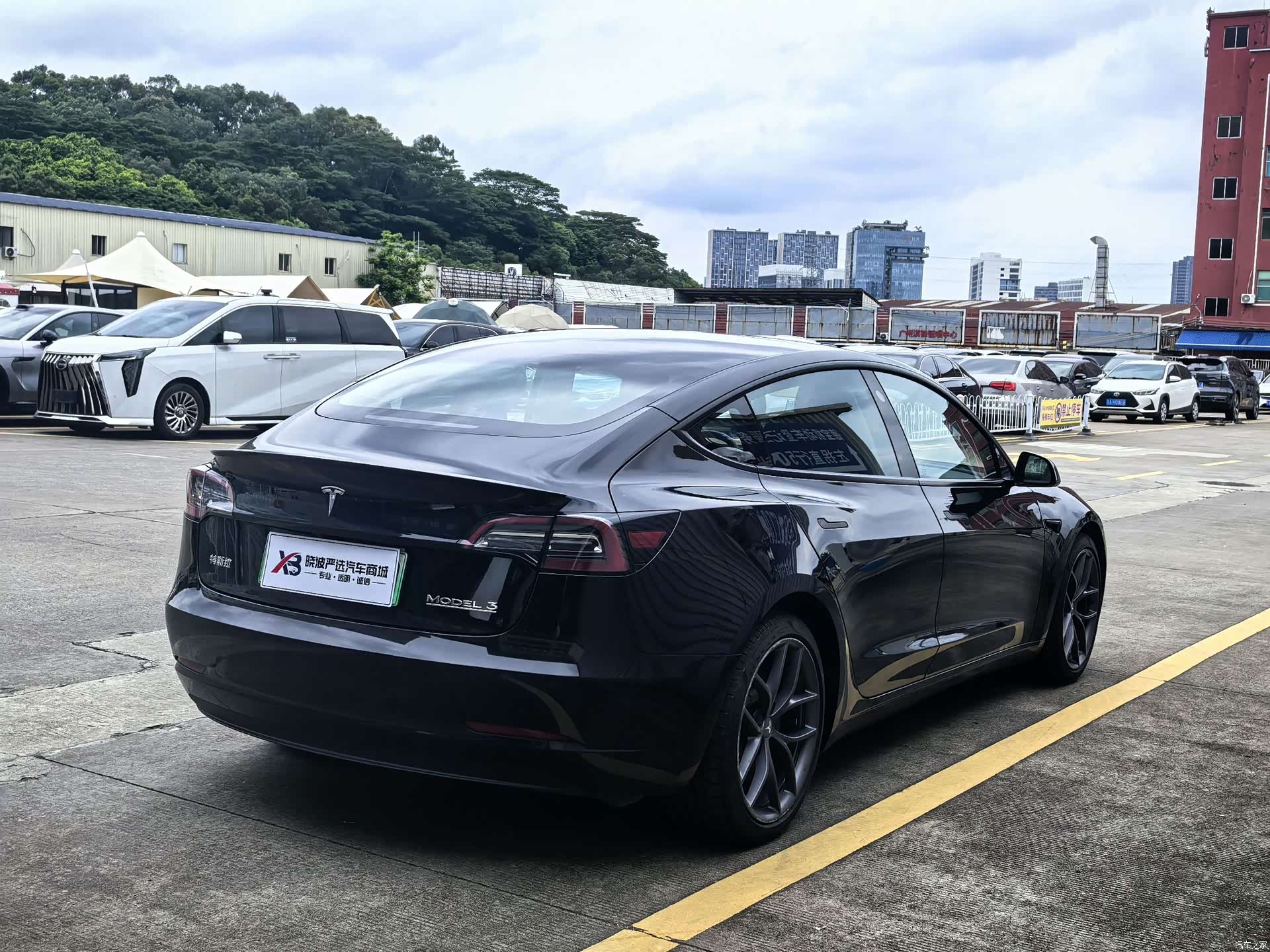 Tesla Model 3, 2021 все фото