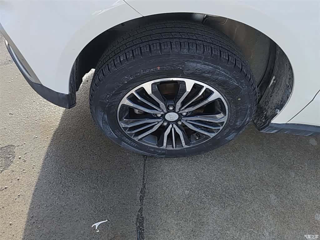 Geely X6, 2018 25
