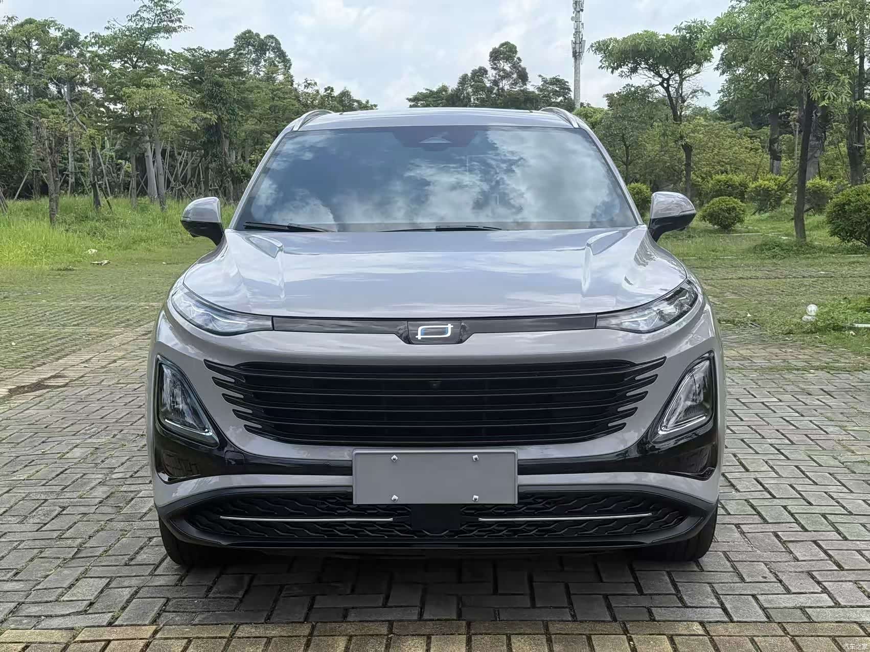 Bestune T90, 2025 2