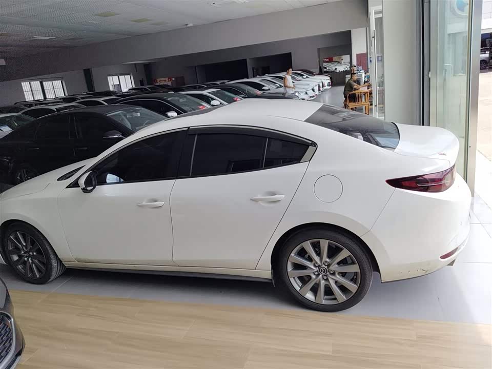 Mazda 3 Angkesaila Mazda 3 Angkesaila