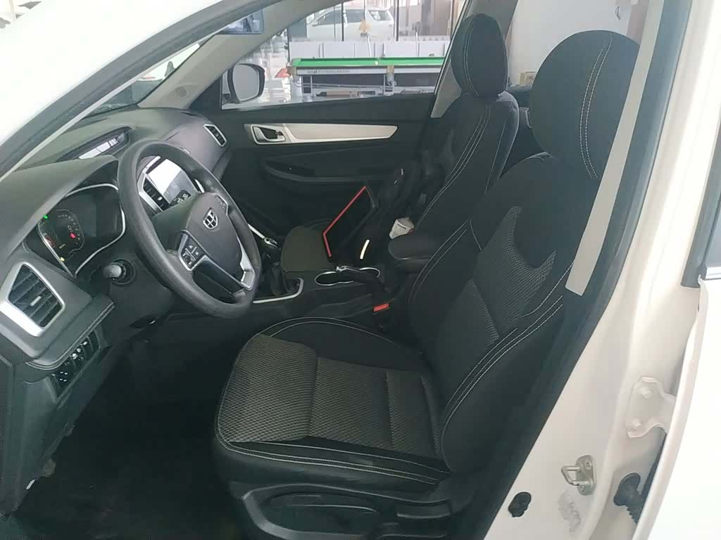 Geely X6, 2020 15