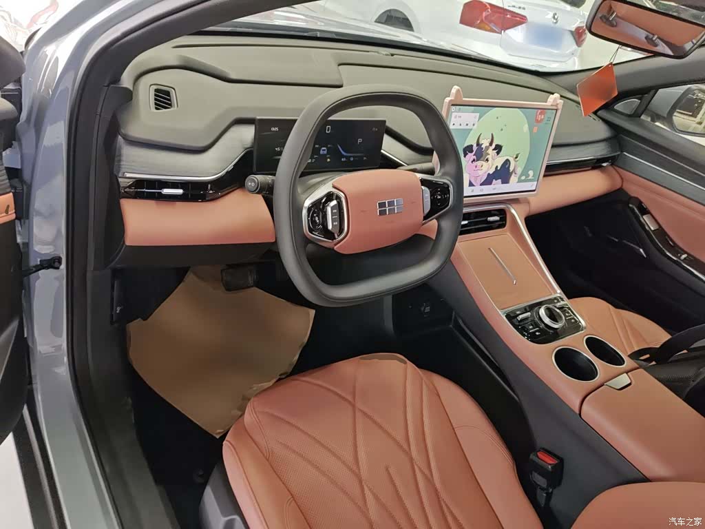 Geely Galaxy L6, 2025 10