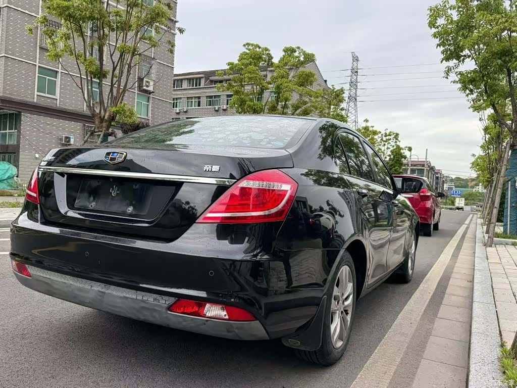Geely Emgrand, 2016 7