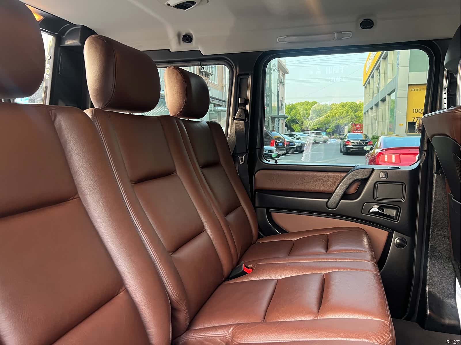 Mercedes-Benz G-Class, 2016 8