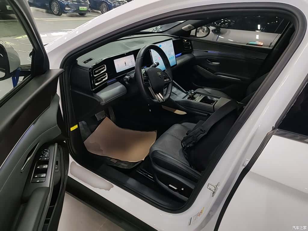 BYD Qin, 2024 11