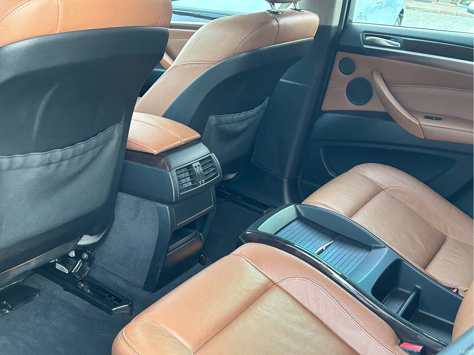 BMW X6, 2012 8