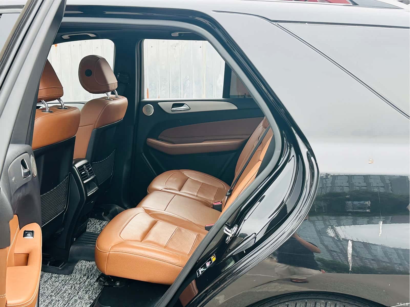 Mercedes-Benz GLE, 2019 8