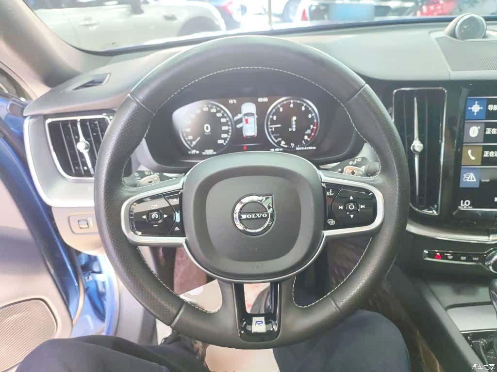 Volvo XC60, 2018 4