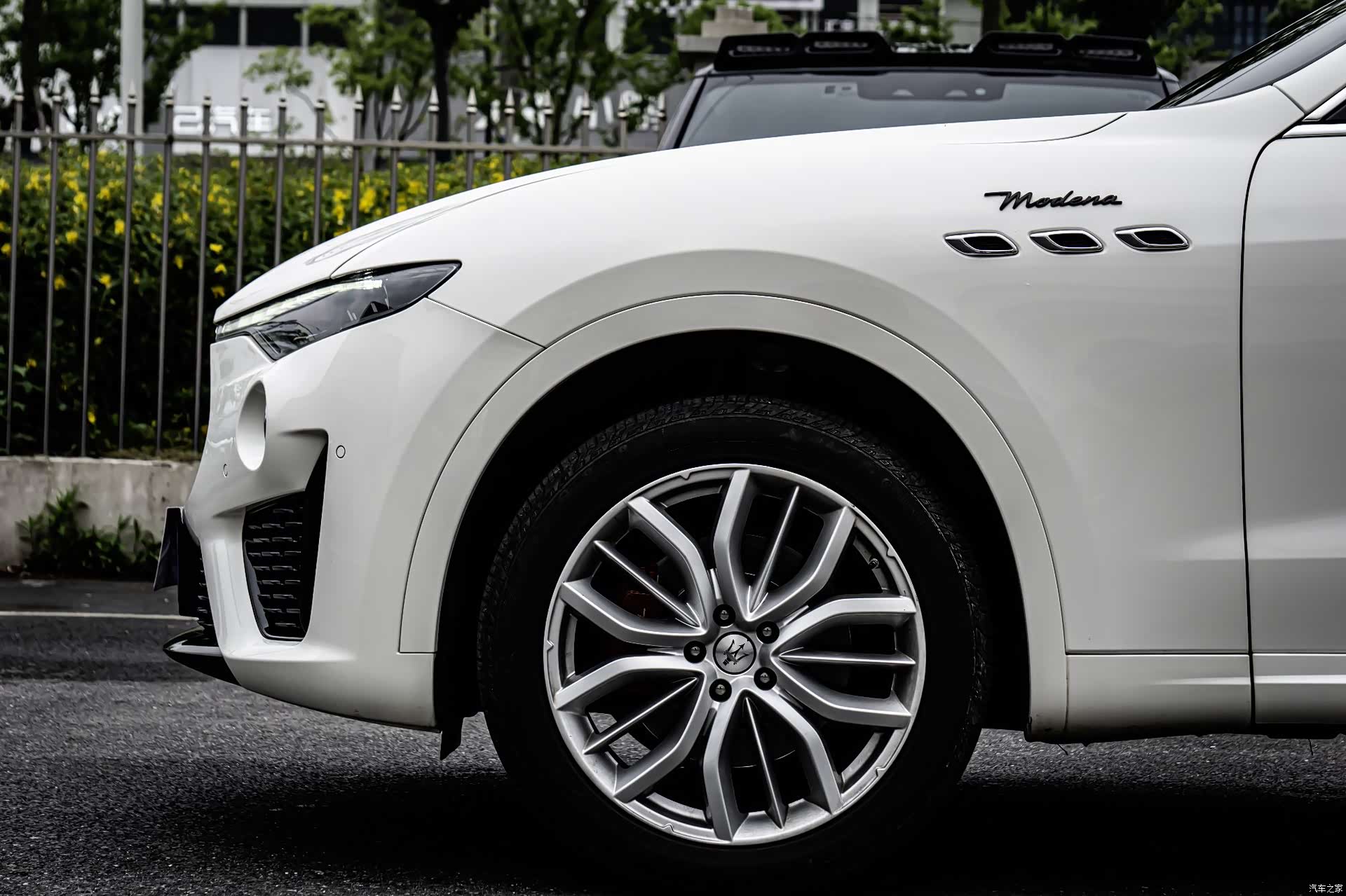 Maserati Levante, 2021 11