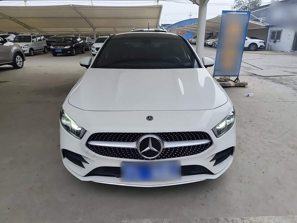 Mercedes-Benz Class A Mercedes-Benz Class A