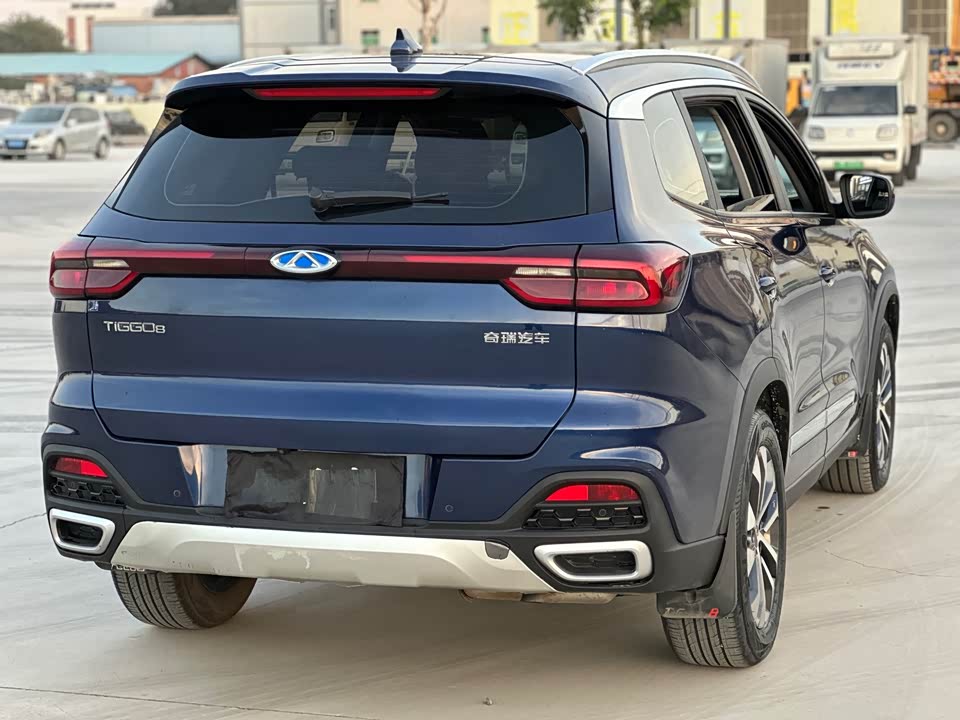 Chery Tiggo 8