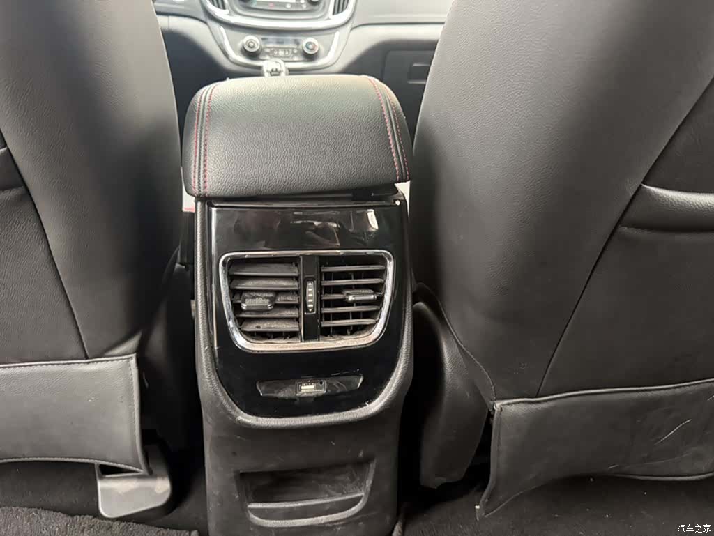 Wuling 560, 2016 12