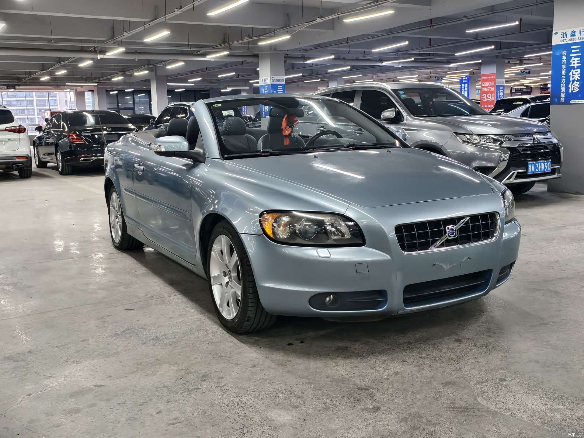 Volvo C70, 2009 3