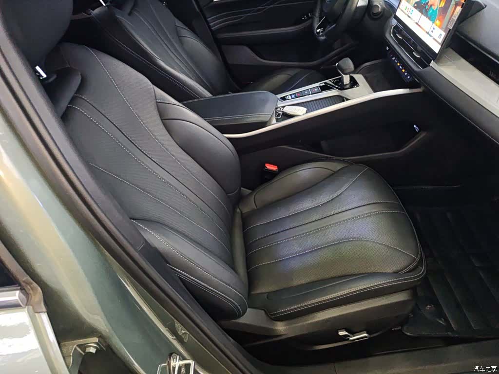 Geely Preface, 2025 20