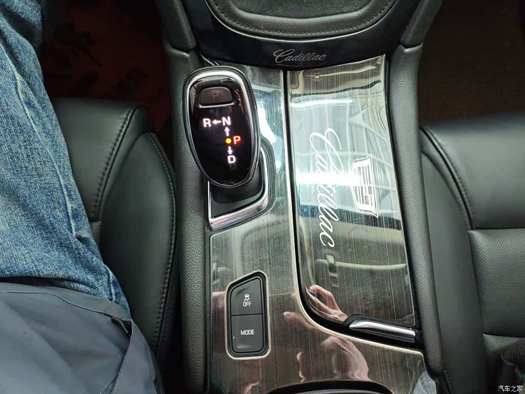 Cadillac XT5, 2019 10
