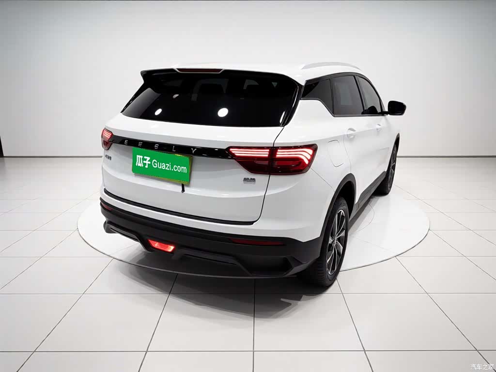 Geely Coolray, 2025 7