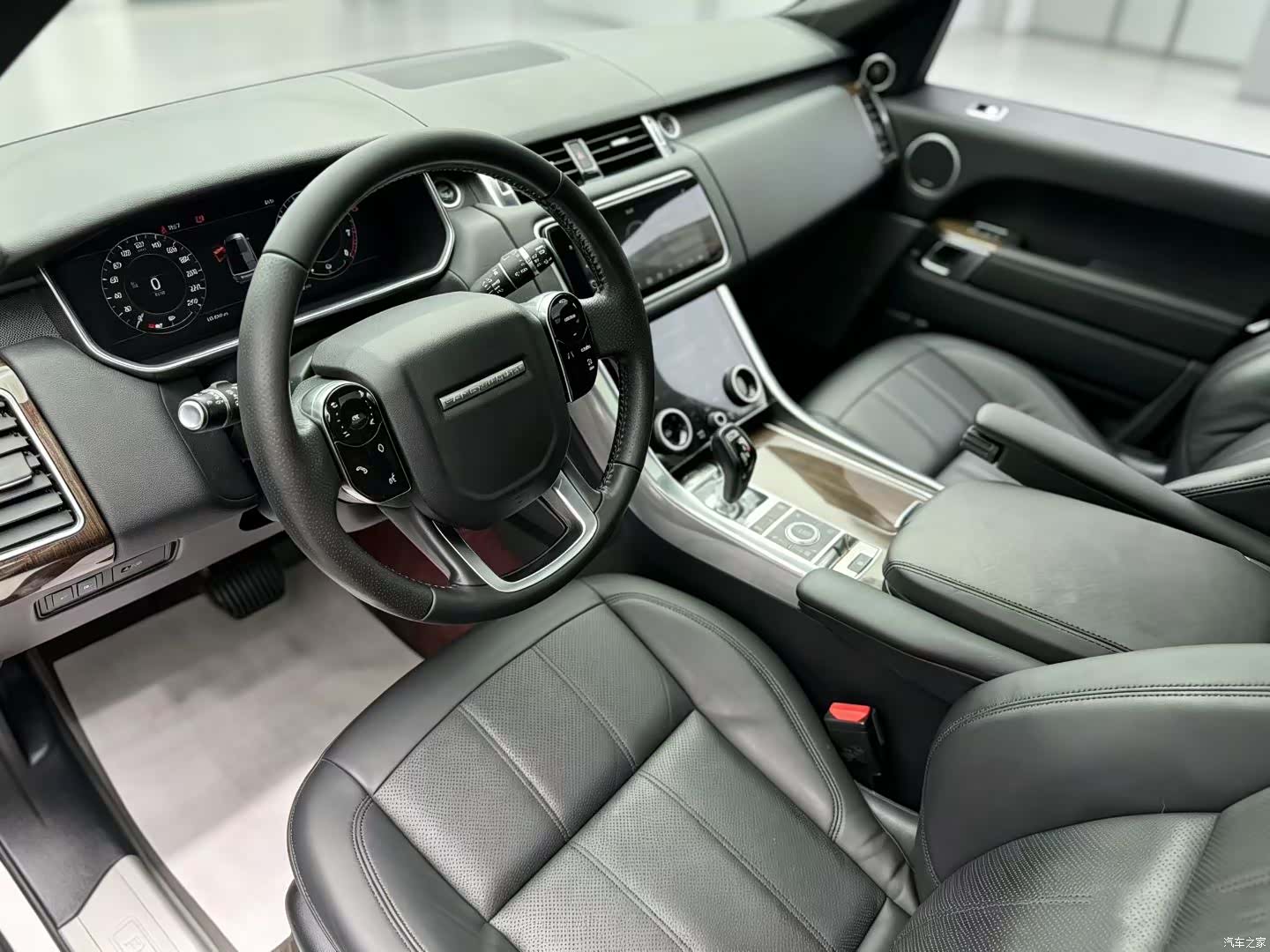 Land Rover Range Rover, 2019 3