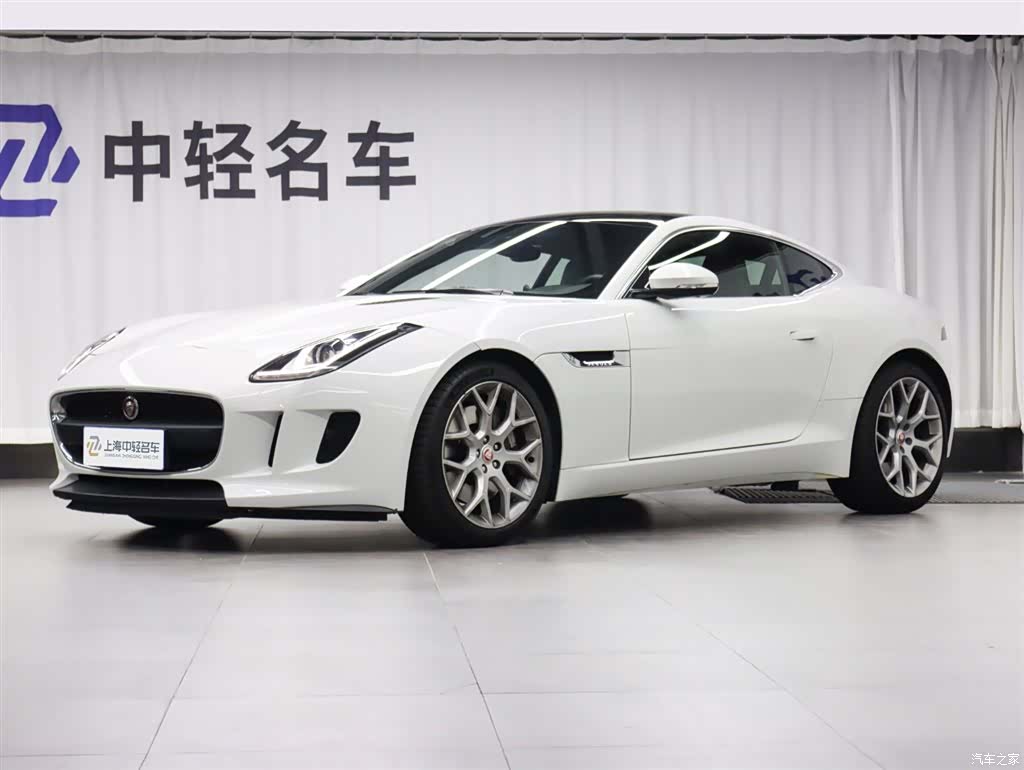 Jaguar F-TYPE, 2015 1