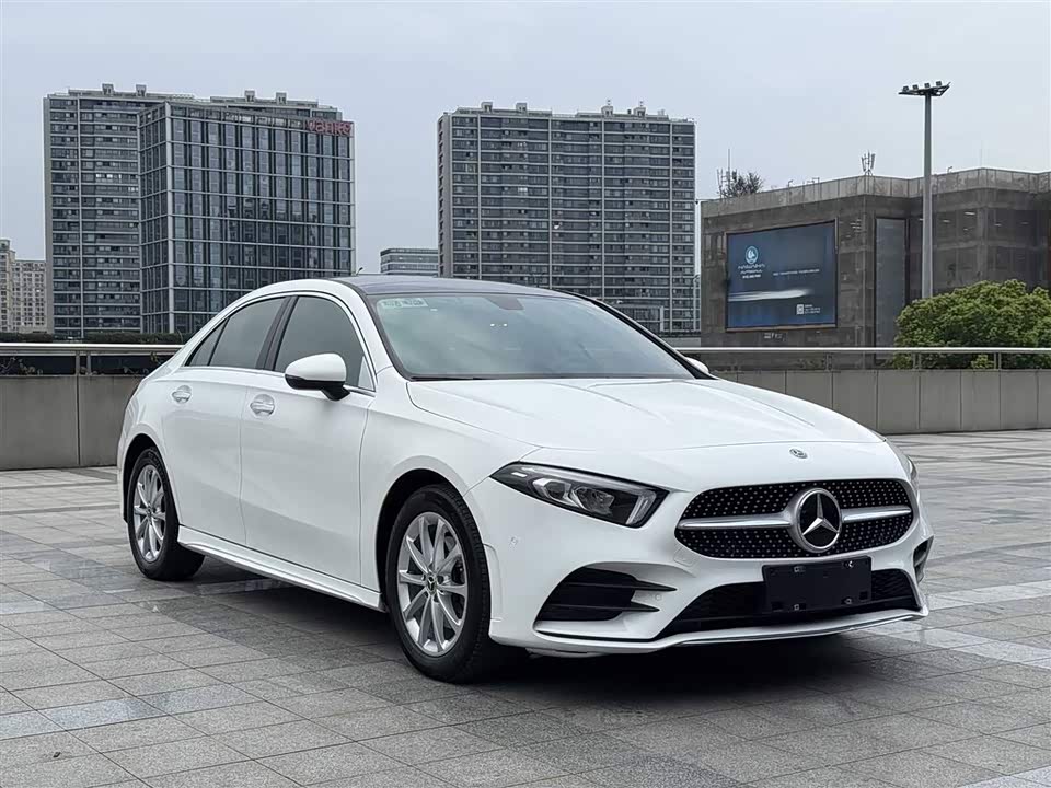 Mercedes-Benz Class A Mercedes-Benz Class A