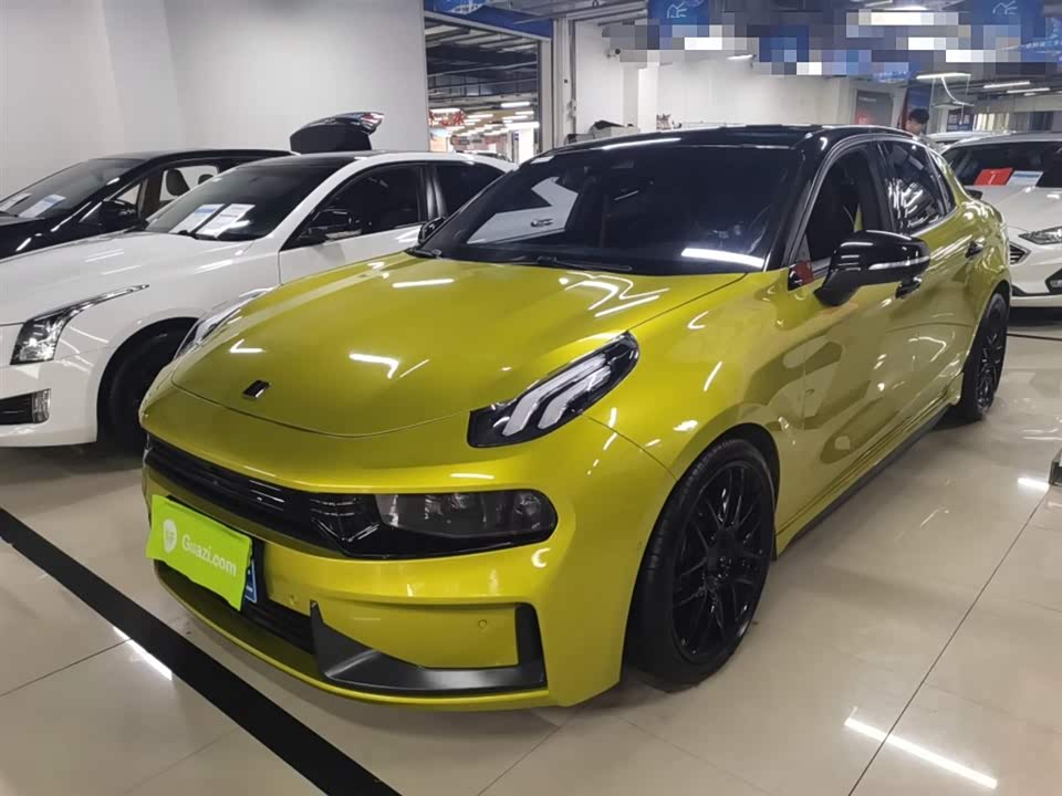 Lynk & Co 03 Lynk & Co 03