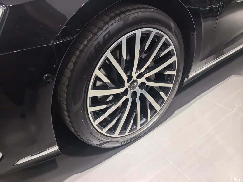Audi A8L, 2024 6