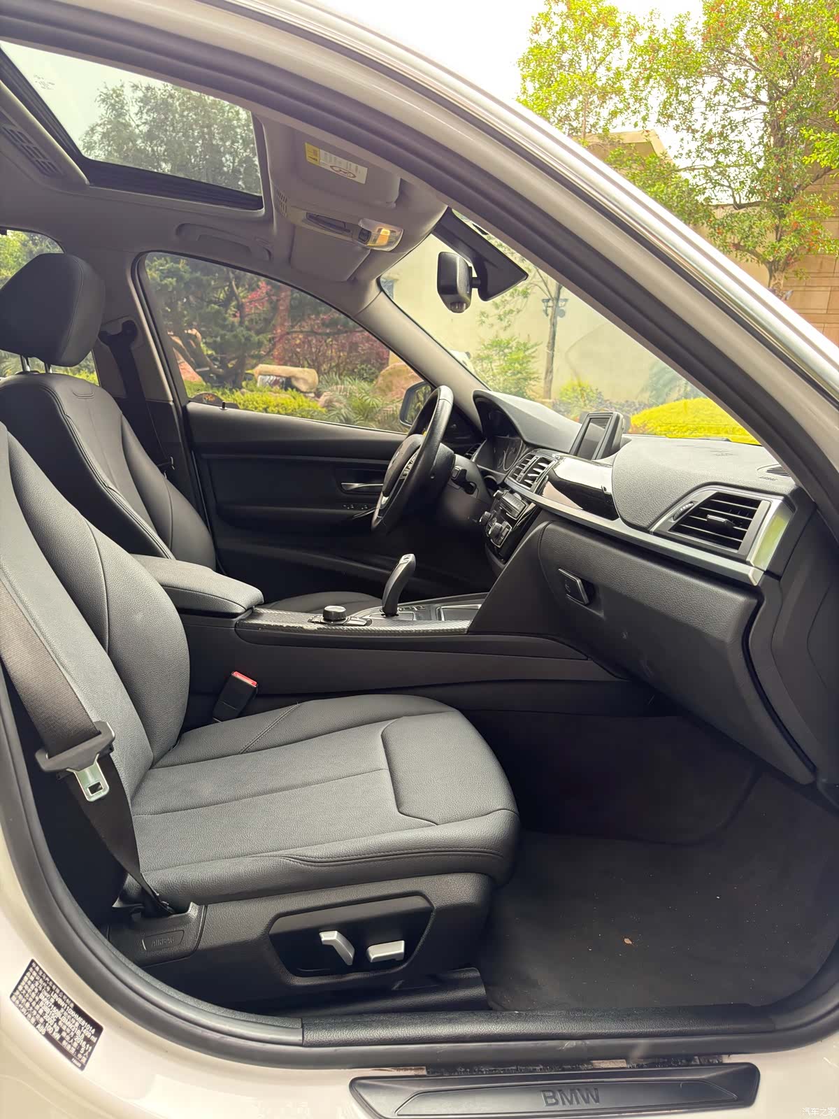 BMW 3 Series, 2016 6